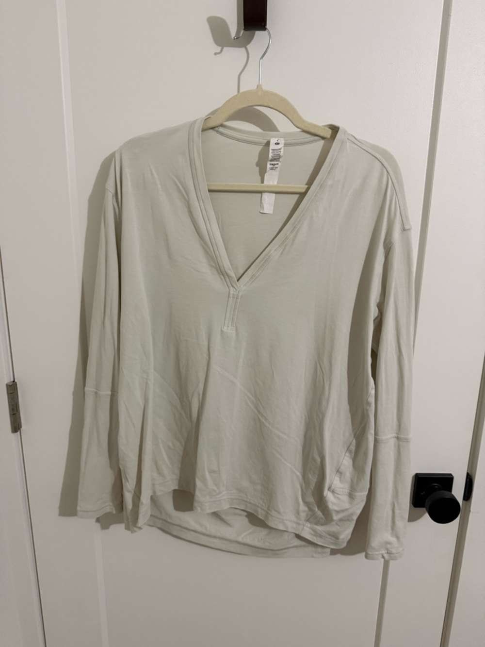 lululemon athletica V-Neck Long Sleeve Top